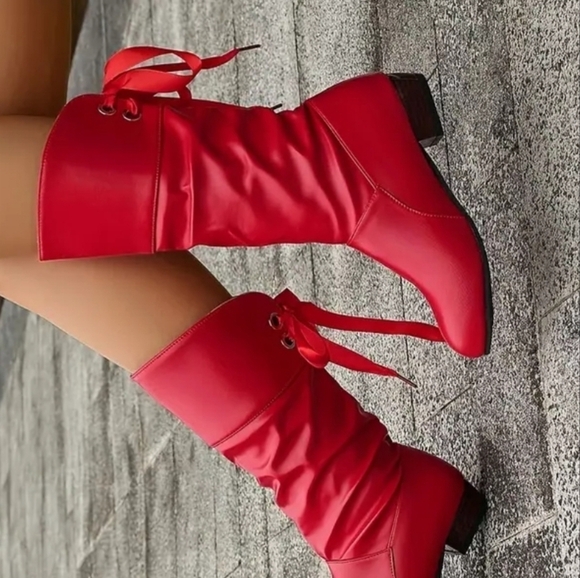 New Red boots low chucky heel, lace up back comfortable - Picture 4 of 4